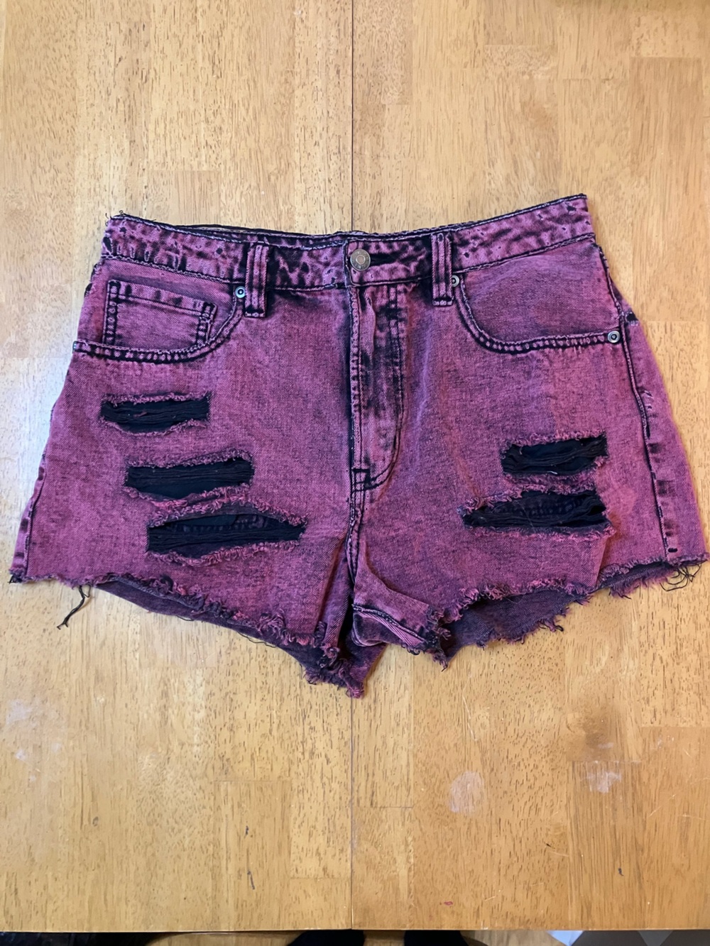 Women's Hot Topic Distressed Denim Shorts - Red
